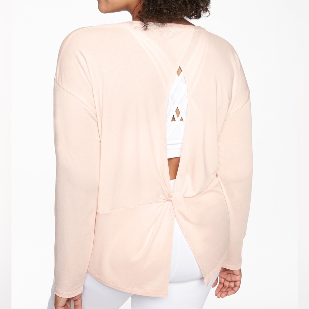 Athleta Essence Twist Long Sleeve Light Pink Top Size Small